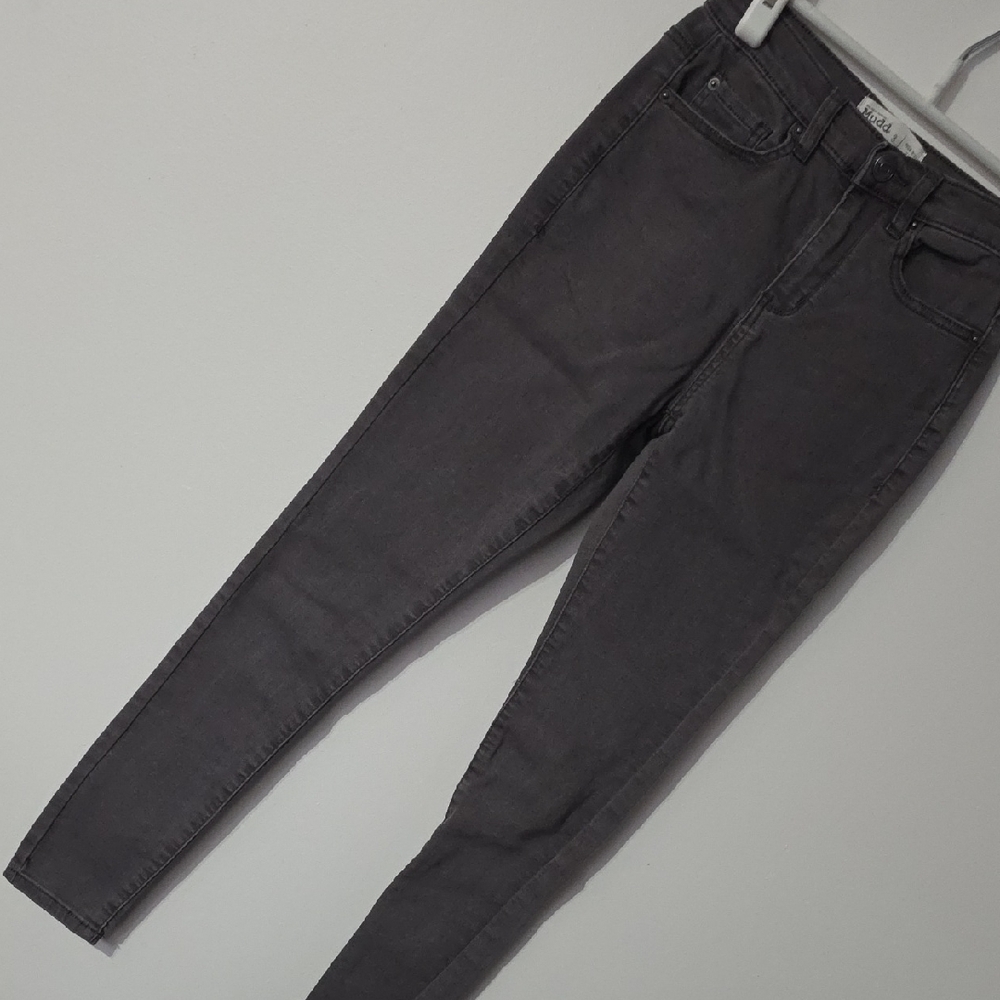 Mudd Women's Charcoal Skinny Jeans